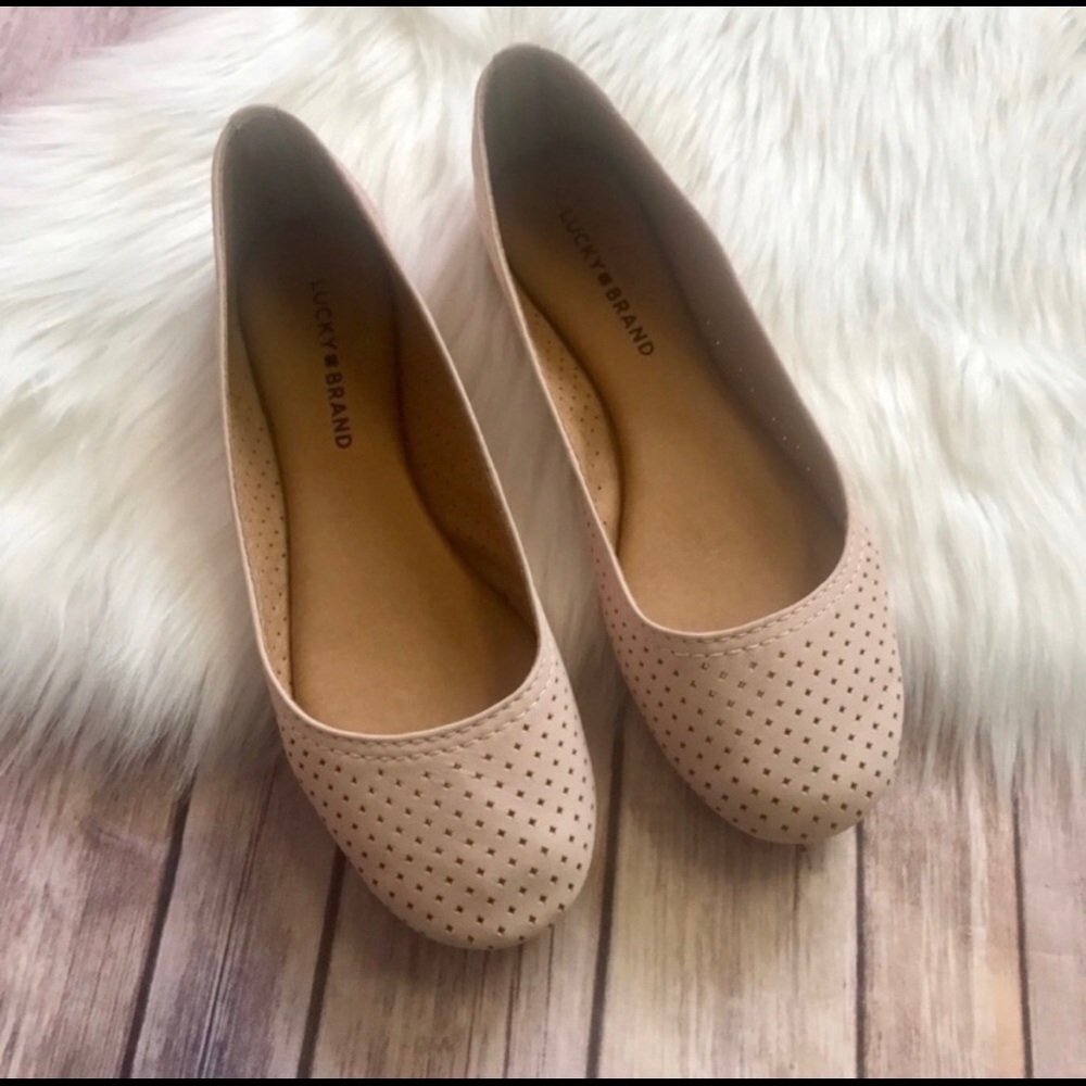 Like New! Lucky Brand Flats - Everlee style, light pink